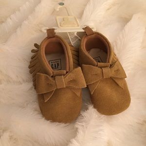 Baby Gap suede moccasins